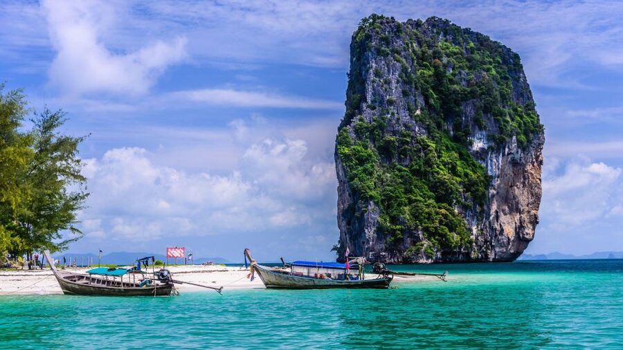 Krabi: 4 Islands & Krabi's Separated Sea Longtail Boat Tour - Koh Tub and the tide-dependent sandbar