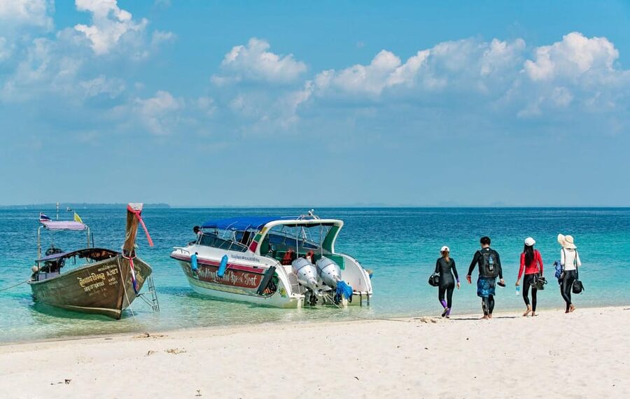 Krabi: 4 Islands & Thale Waek's Sandbar Tour By Speedboat - Chicken Island for snorkeling and photographs