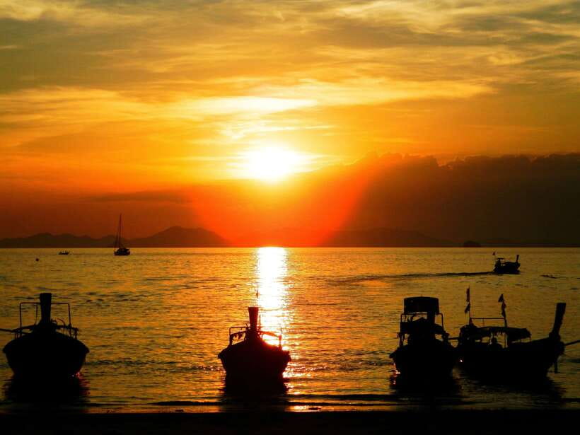 Krabi: 7 Islands Sunset Tour with Buffet Dinner & Snorkeling - Seven islands, one long afternoon