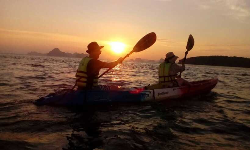 Krabi: Ao Thalane Sunset Kayak adventure (group of 10 max) - What the $41 price really buys