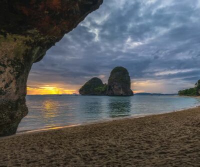 Krabi: Bioluminescent Plankton, Snorkeling & Sunset Tour