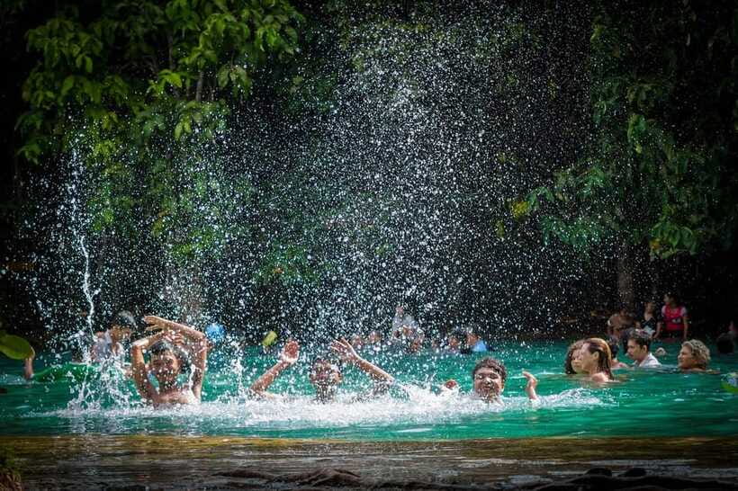 Krabi: Emerald Pool, Hot Waterfall, & Tiger Cave Temple Tour - Lunch in Krabi Province keeps the day moving