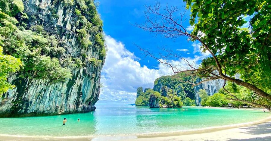 Krabi: Hong Island Tour by Longtail Boat with Kayak Option - Morning pickup and the ride from Nopparat Thara Pier