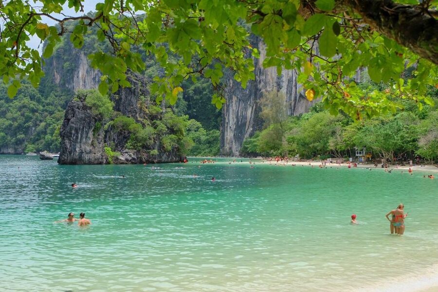 Krabi: Hong Islands Day Tour by Longtail Boat - Key points to know before booking