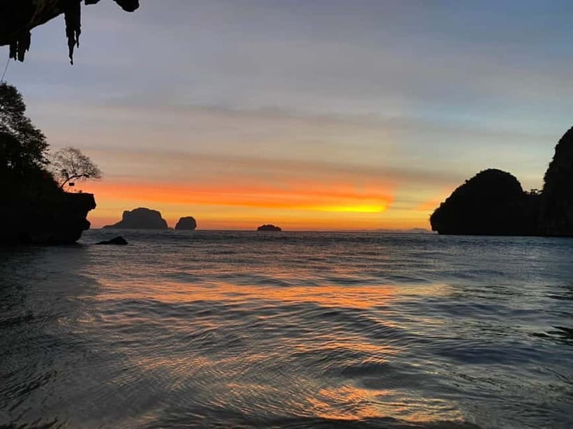 Krabi: Hong Islands Sunset, Bioluminescent Plankton and BBQ - Ko Pak Bia, BBQ, and the sunset