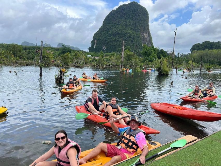 Krabi: Klong Root Kayaking Viewpoint,Fish Feeding and more - Pineapple farming and rubber tapping