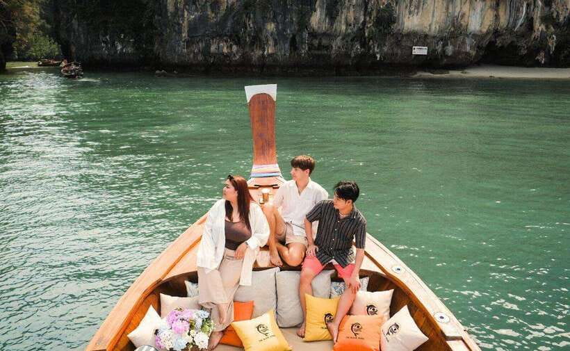 Krabi: Koh Hong Small Group Tour by Luxury Longtail Boat - Snorkeling near Koh Hong