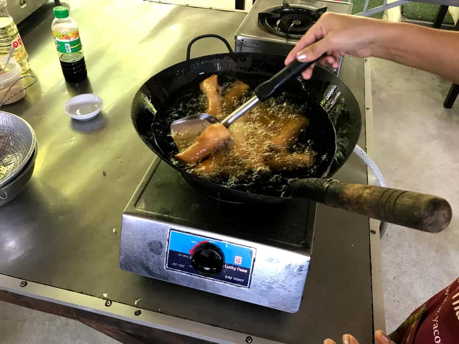 Krabi: Morning/Afternoon Thai Cooking Class at Ya's Cookery - Who will enjoy Ya’s Cookery most