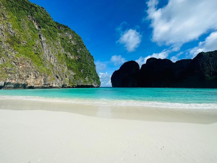 Krabi: One Day Phi Phi Island by speed boat ( Join ) - What the guides and crew add to the day
