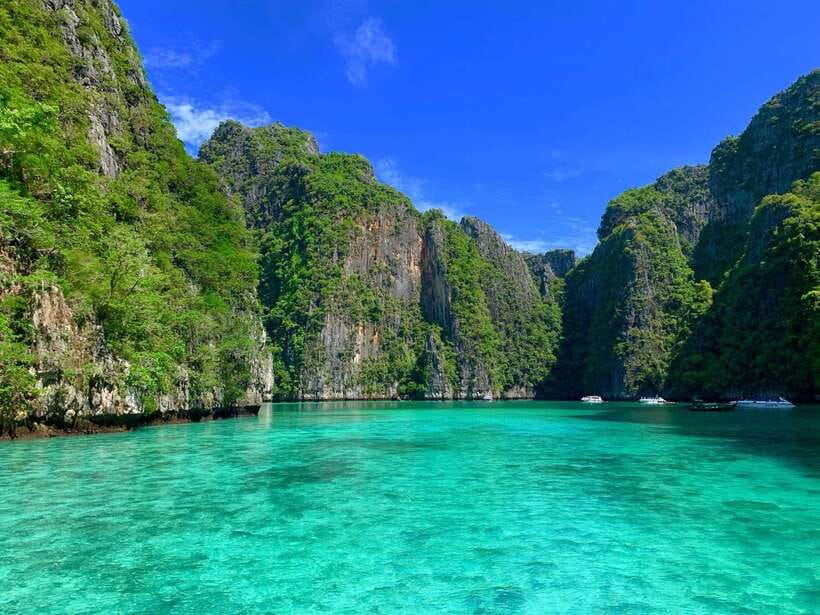 Krabi: Phi Phi Islands Speedboat Tour with Buffet Lunch - Key points to know before booking