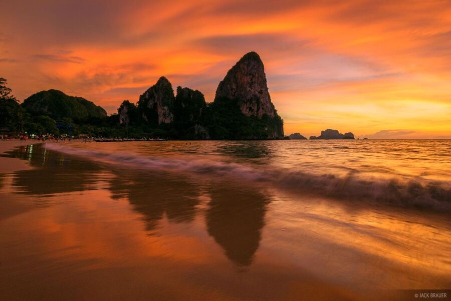Krabi: Railay Beach Bioluminescent Plankton Ferry Cruise - Caves, coves, and limestone views
