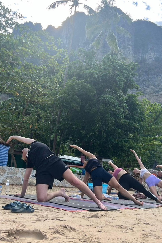 Krabi: Sunrise Yoga Balance Join-in Class - Why sunrise yoga works so well in Ao Nang