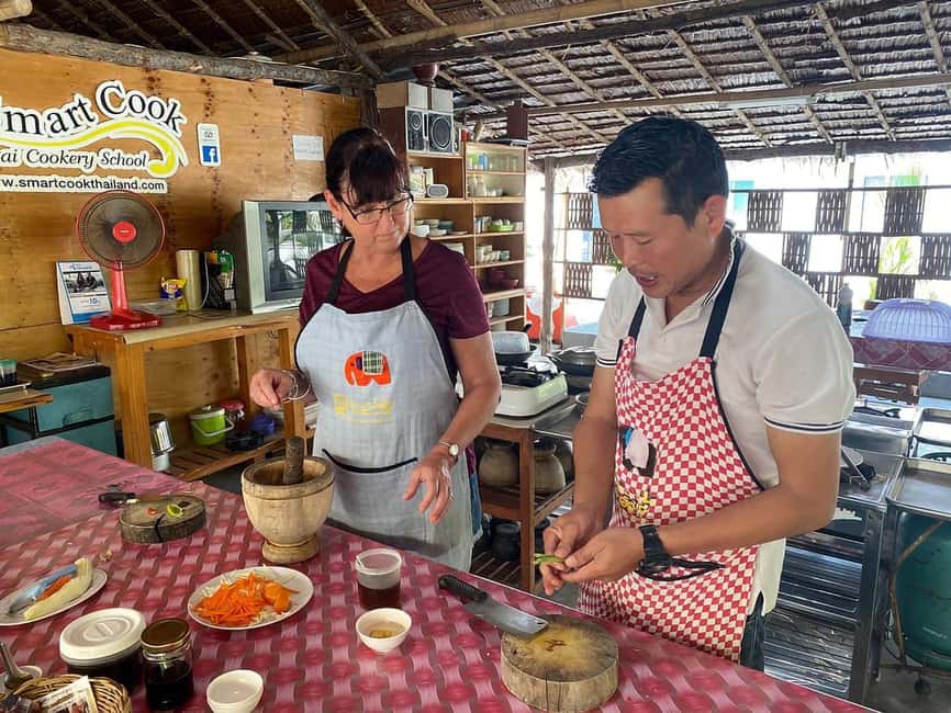 Krabi: Traditional Thai Cooking Class with Local Chef - Choosing your menu: pad Thai, curry, soup, and more