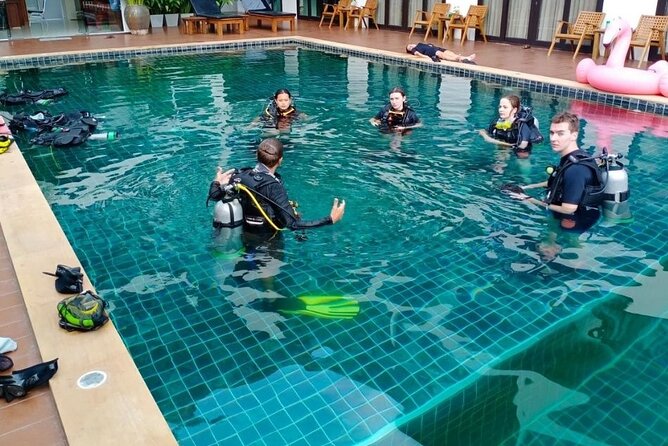 La Bombona Diving Koh Tao Open Water Course - Booking, cancellation, and useful planning advice