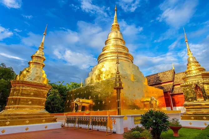 Long Neck Village, Silver Temple & Chiang Mai Top Cultural Sites - Rain, heat, and what to bring