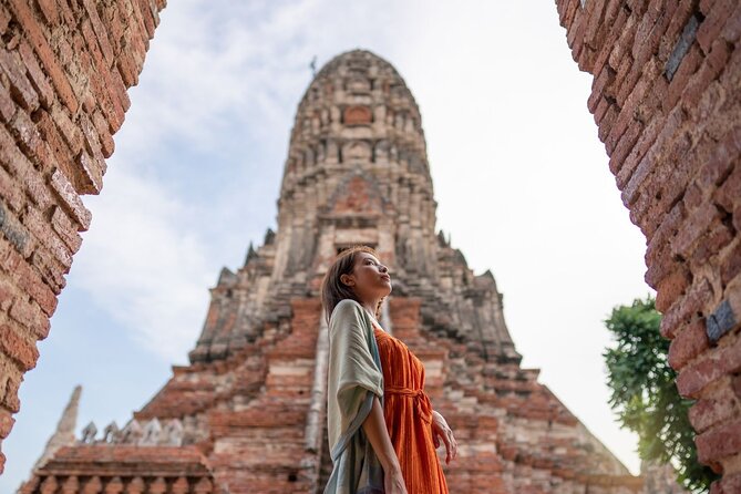 Lopburi Monkey Temple & Ayutthaya Old City Tour From Bangkok - Guides, meals, and the rhythm of the day