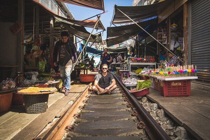 Maeklong Railway Market and Damnoen Saduak Floating Market Tour From Bangkok - The guide can shape the whole day