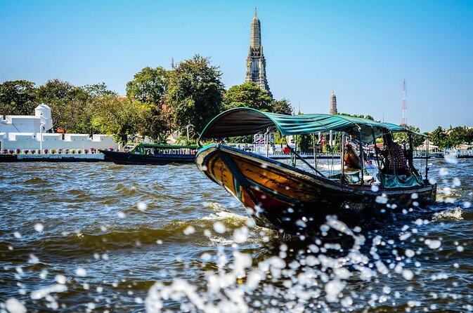Manohra 5-Star Luxury Dinner Cruise with Pre-Canapés in Bangkok - Key points to know before booking