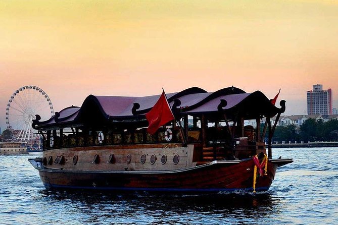Manohra 5-Star Luxury Dinner Cruise with Pre-Canapés in Bangkok - Who will enjoy the Manohra most?