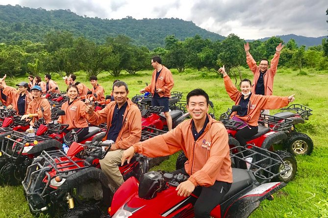 Nakhon Nayok adventure full day trip with lunch - Rong Kluea Market and the ox-cart ride