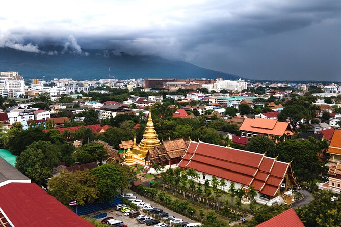 No.1 Chiang Mai: Historical City Bike Tour - Seeing Chiang Mai from two wheels
