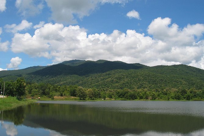 "No.1 Chiang Mai: Leisure Bicycle Ride to Lake Huay Tueng Tao" - Leaving Chiang Mai by Bicycle