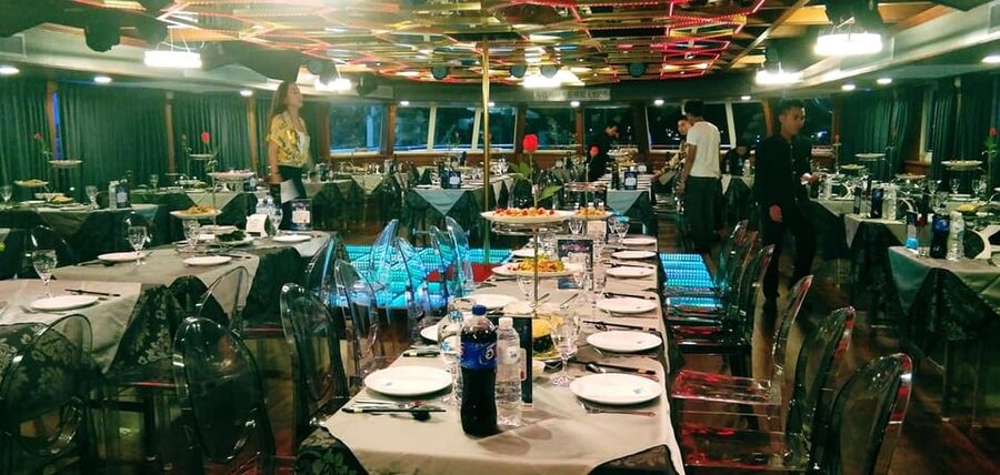 Pattaya: All Star Dinner Cruise, Cabaret Show & Beer Buffet - What the All Star Cruise is really selling