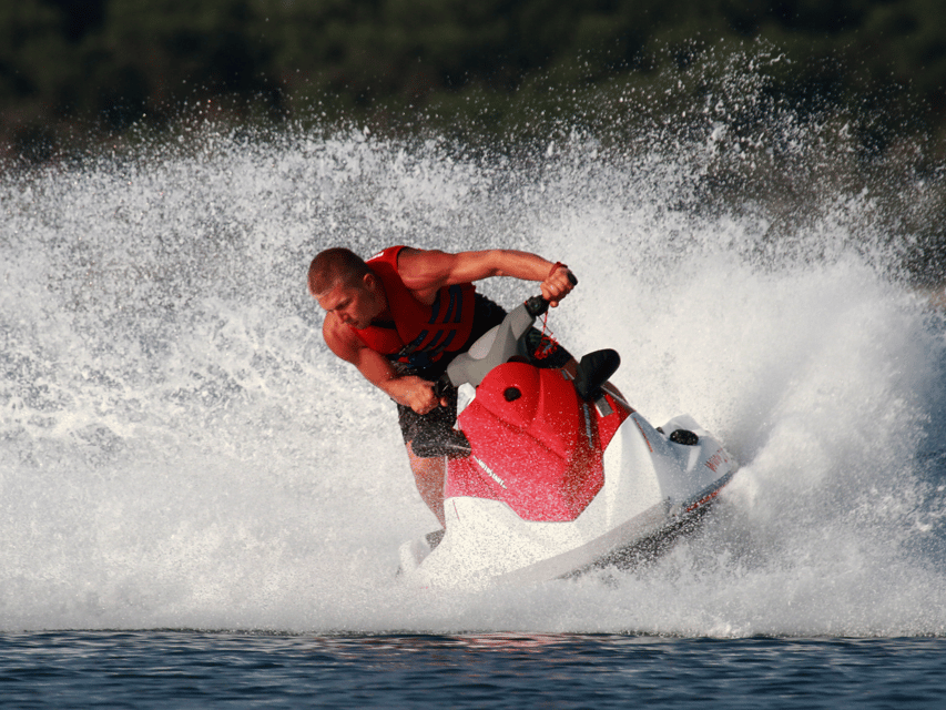 Pattaya Beach: Jet Ski Adventure - What to bring, and what to protect