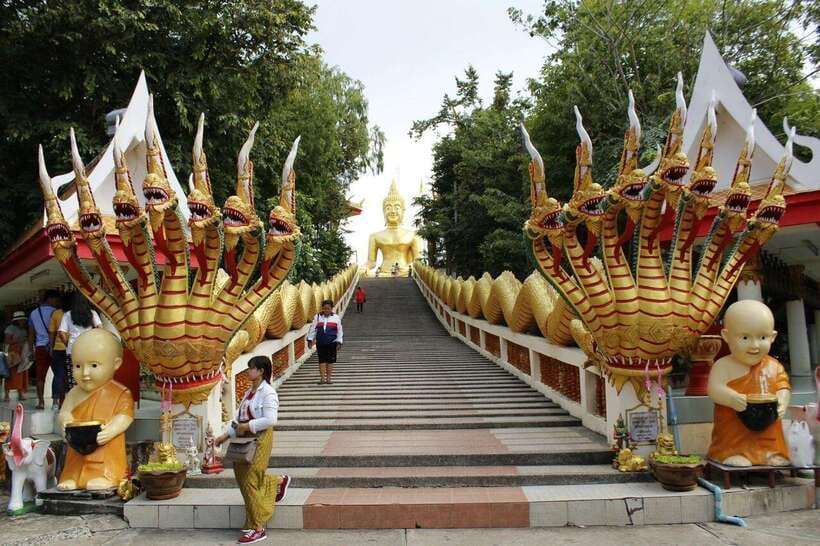 Pattaya: Buddha, Floating Market, Gems Museum Tour & Lunch - Big Buddha at Wat Phra Yai