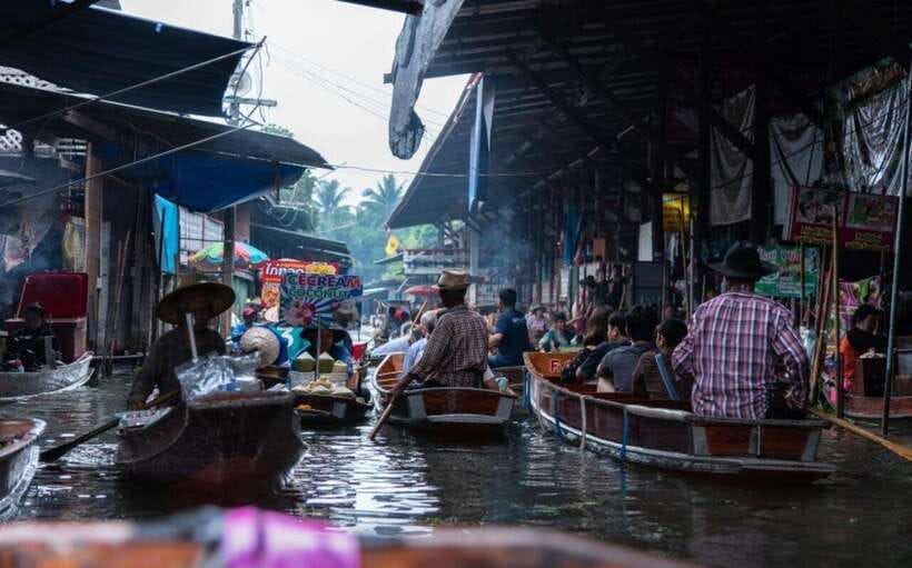 Pattaya: Buddha, Floating Market, Gems Museum Tour & Lunch - Starting above the city at Birds Eye View