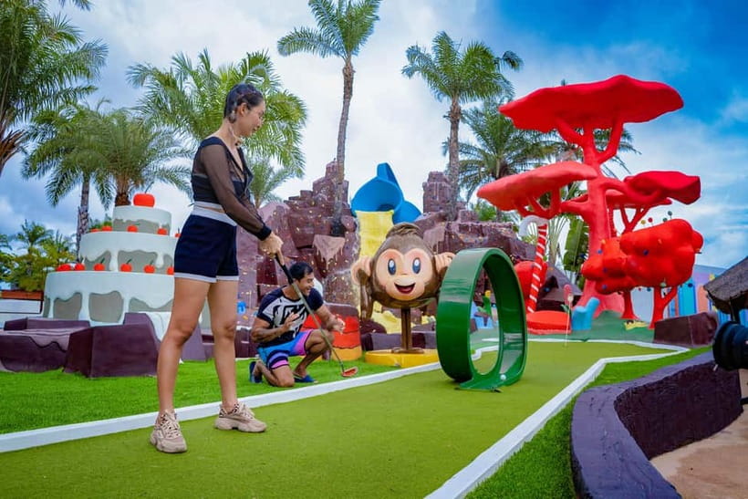 Pattaya: Columbia Pictures Aquaverse Entry Ticket - What to bring for a smoother visit
