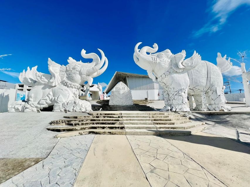 Pattaya: Frost Magical Ice of Siam Entry Ticket - Inside the Ice Dome at minus 15 degrees