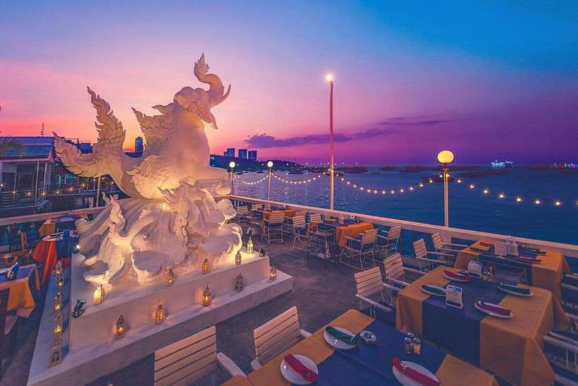 Pattaya: King Seafood Buffet Package - What the $33 package is meant to include
