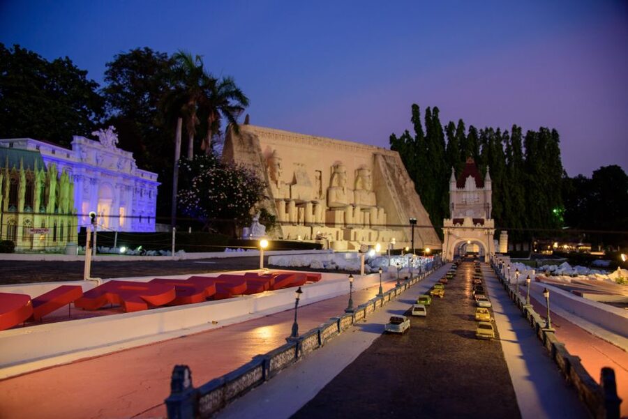 Pattaya: Mini Siam and Mini Europe Entry Ticket - Starting in Mini Siam