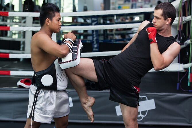 Pattaya Muay Thai Training Experience - Warmup first, then about 90 minutes of focused work