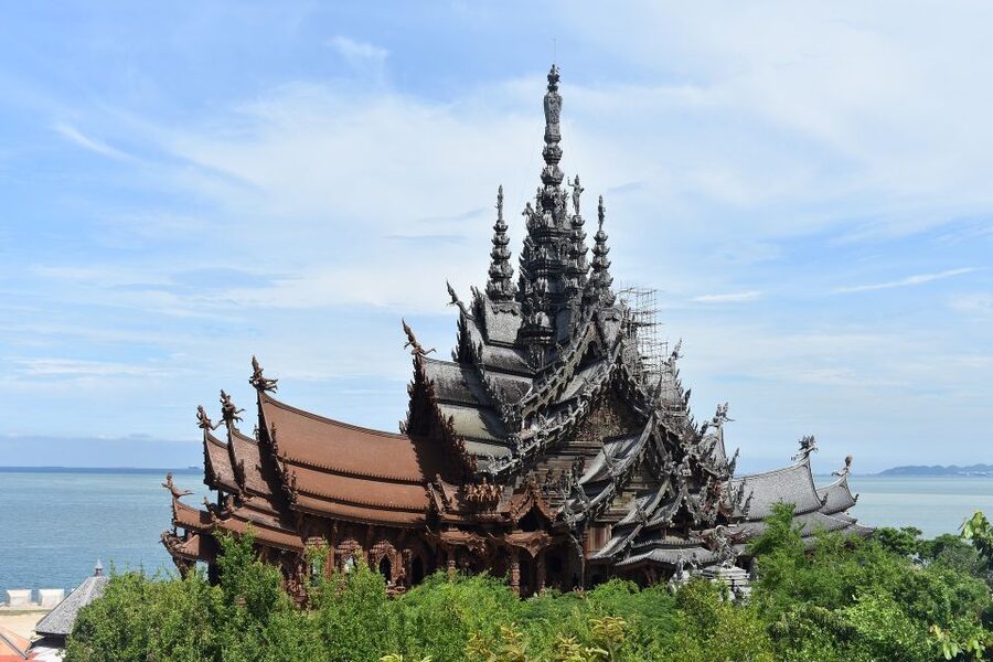 Pattaya: Private Customizeable City Highlights Tour & Driver - Nong Nooch Tropical Botanical Garden