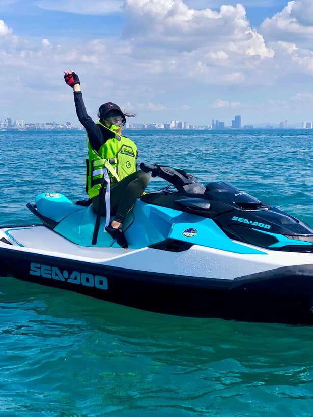 Pattaya: Seadoo Jet Ski Rental by TSA Thailand - The Sea-Doo GTX130 Pro makes a difference