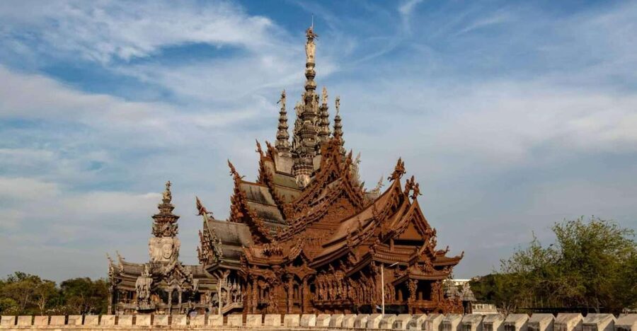 Pattaya: The Sanctuary of Truth Admission Ticket - Starting at the museum and ticket counter