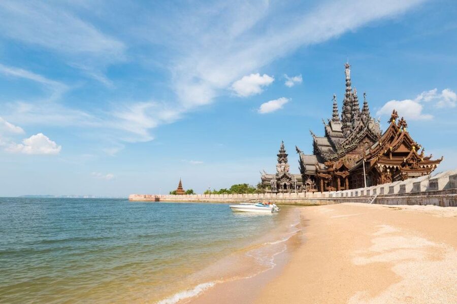 Pattaya: The Sanctuary of Truth Admission Ticket - What the construction tells you