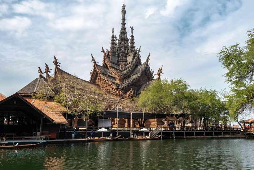 Pattaya: The Sanctuary of Truth Entry Ticket with Transfer - What your four to five hours look like