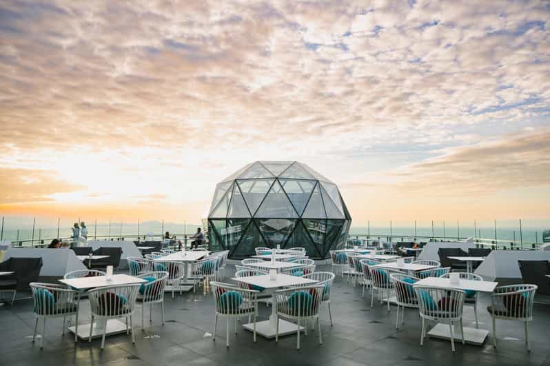Pattaya: The Sky 32 at Grande CentrePoint Hotel - Thai Flavors Meet International Favorites