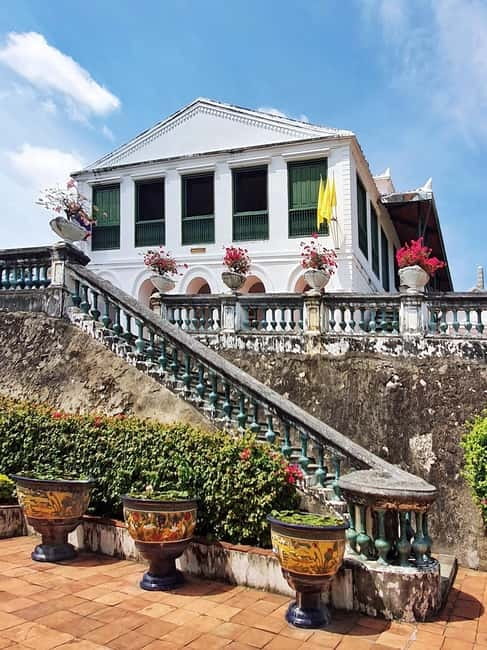 Petchaburi Temples & Royal Palace - small Join Group Tour - Transport, timing, and group size