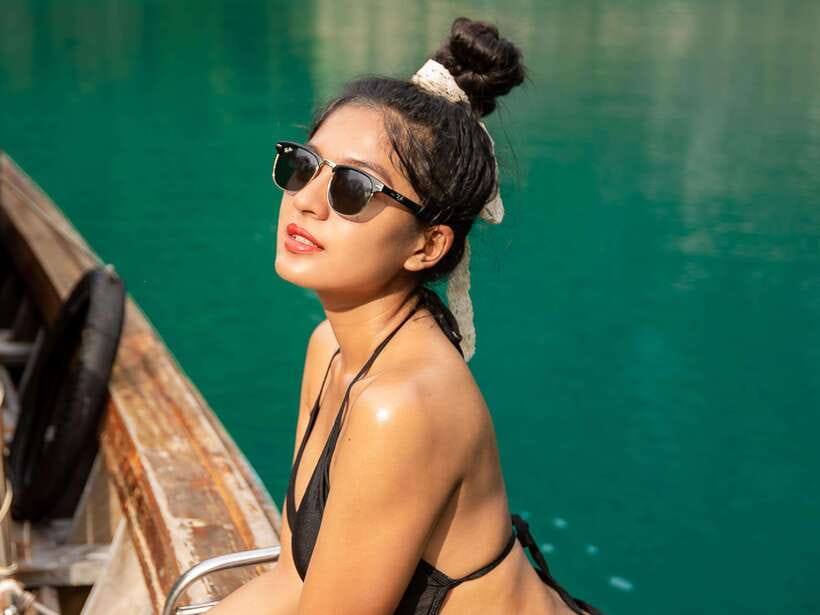 Phi Phi: 7 Island Day Tour by Longtail Boat - Maya Bay: one hour at Phi Phi’s famous beach