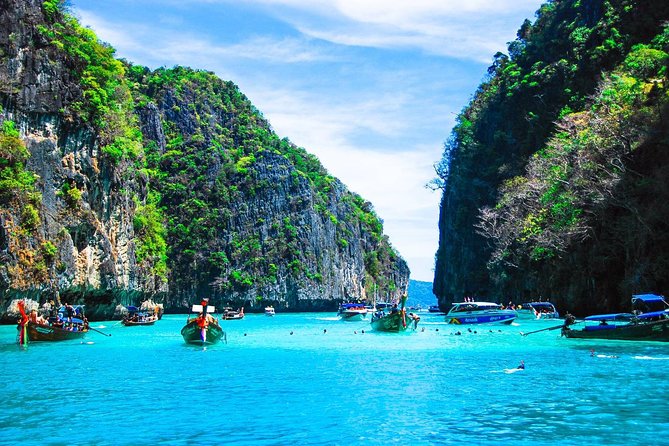 Phi Phi & Bamboo Islands Snorkeling Tour with Lunch by Speedboat - Pileh Bay and the best chance to swim