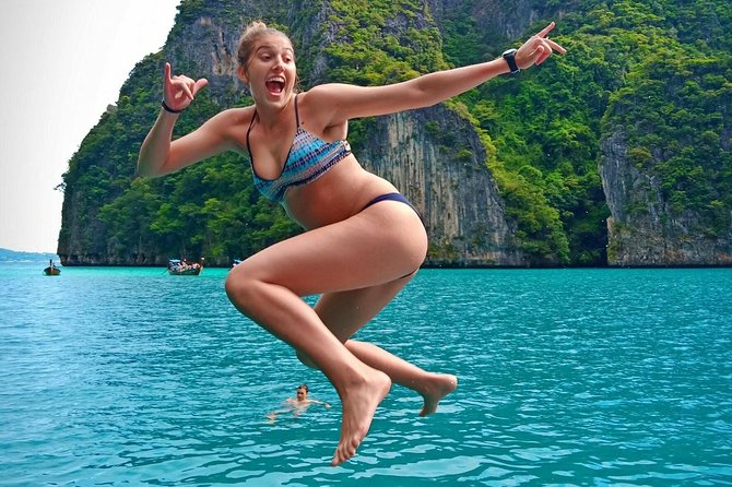 Phi Phi Early Bird & 4 Islands - Day Tour by Speedboat From Krabi - Snorkeling at Loh Samah Bay