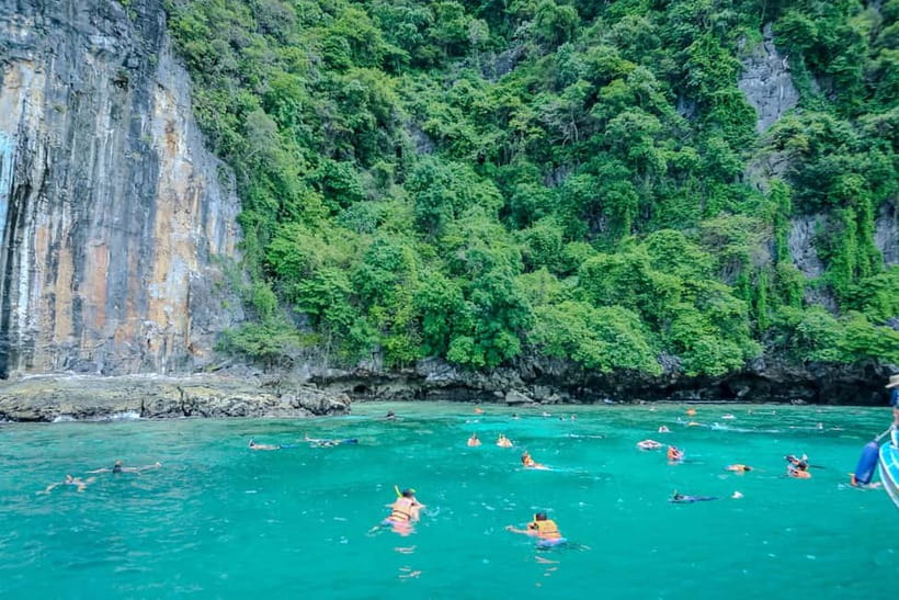 Phi Phi: Half Day Long Tail Boat to Maya Bay - Who should book this trip