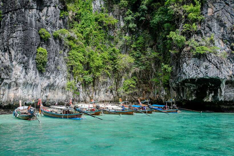 Phi Phi Half Day or Full Day by Longtail to Maya and Bamboo - The Phi Phi route in one lively half-day