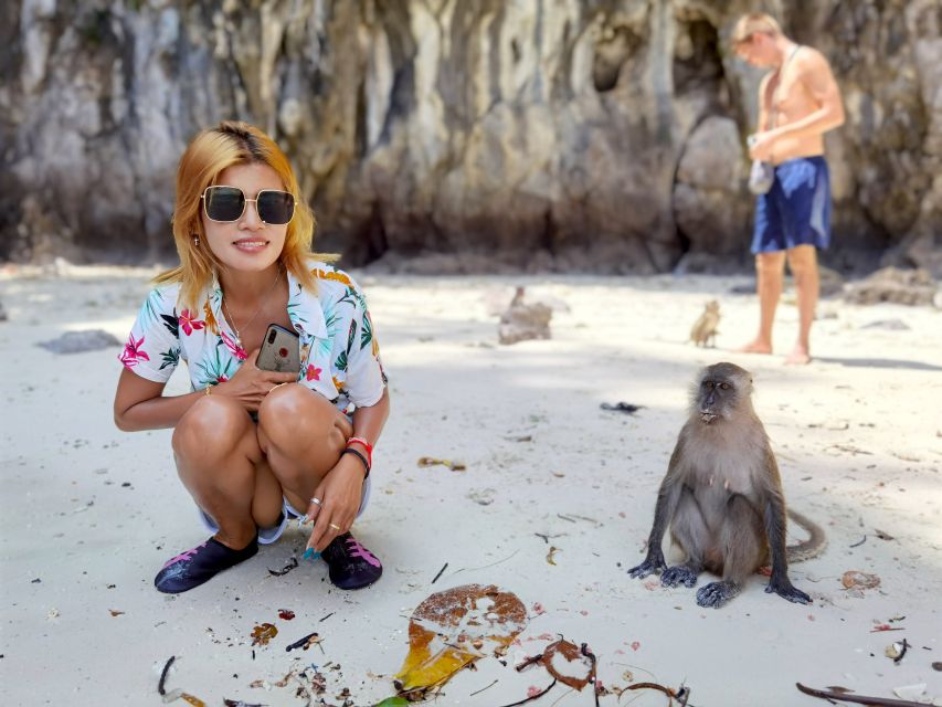 Phi Phi: Maya Bay, Bamboo Island & Plankton Full-Day Tour - Sunset and glowing plankton finish the day