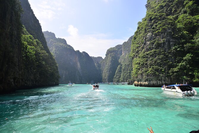 Phi Phi, Maya Bay, & Khai Islands Premium Trip from Phuket - Loh Samah Bay and Pi Leh Bay