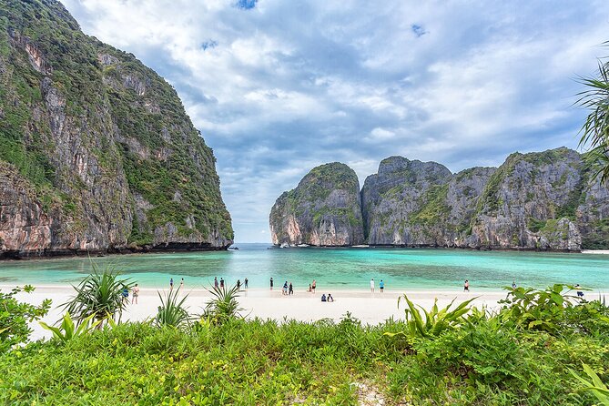 Phi Phi, Maya Bay, & Khai Islands Premium Trip from Phuket - From Phuket hotel pickup to Royal Phuket Marina